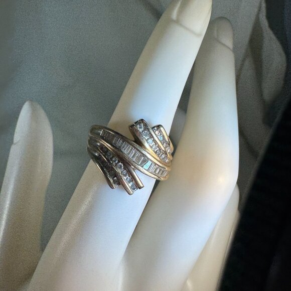 10k Yellow Gold 42 Diamond Cluster Wrap Baguettes & Round Sz 5.5 Ring 1.24tcw - Picture 10 of 13